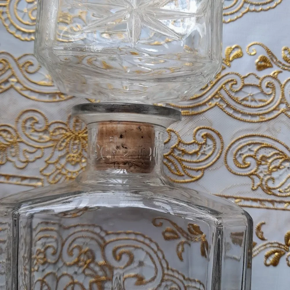 schenley decanter good