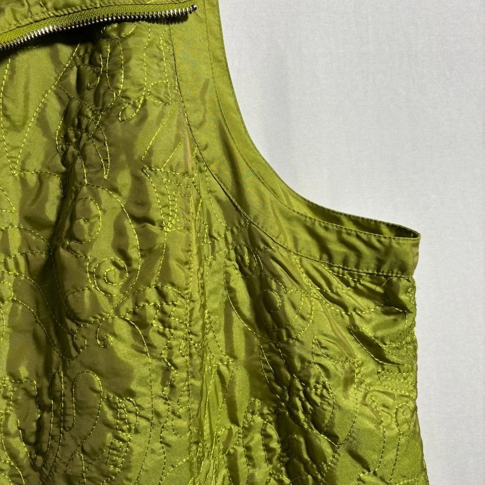 CJ Banks Green Quilted Zip Vest 2X Iridescent‎ Boho Casual Comfort Outdoor