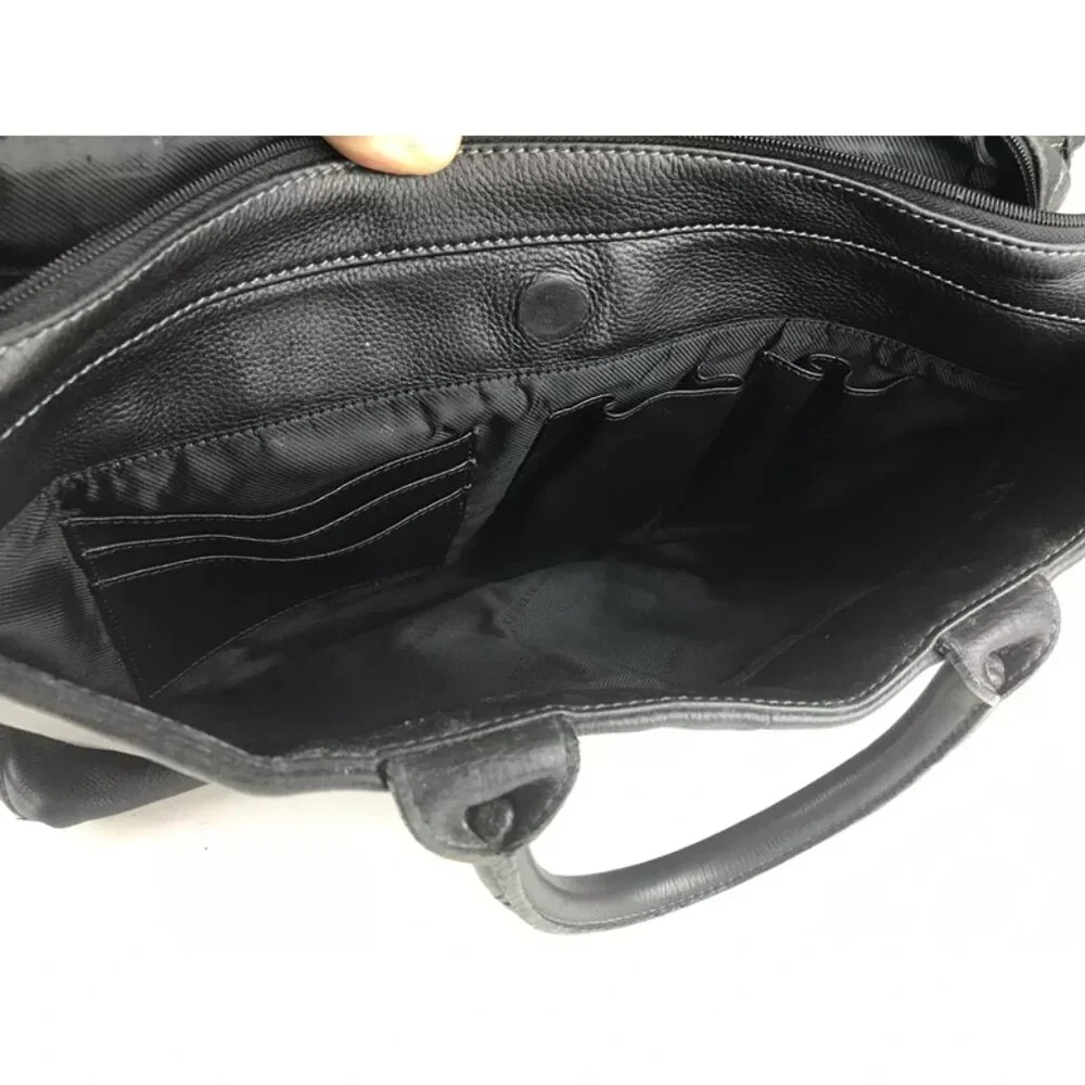 Kenneth Cole kenneth cole