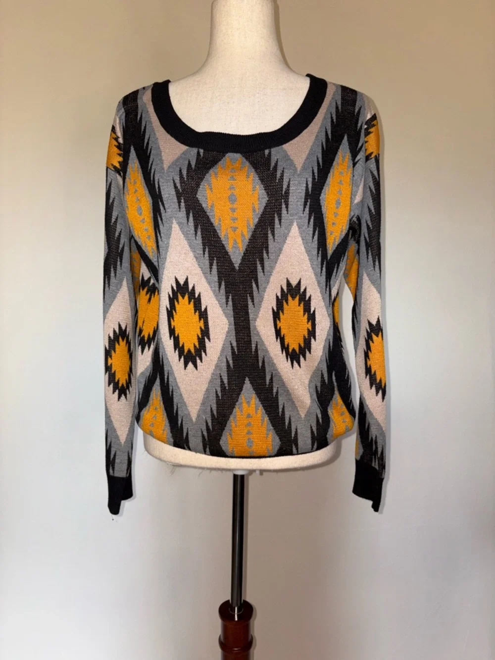 Flying Tomato Aztec Diamond Crewneck Sweater in Mustard, Gray & Black Size L