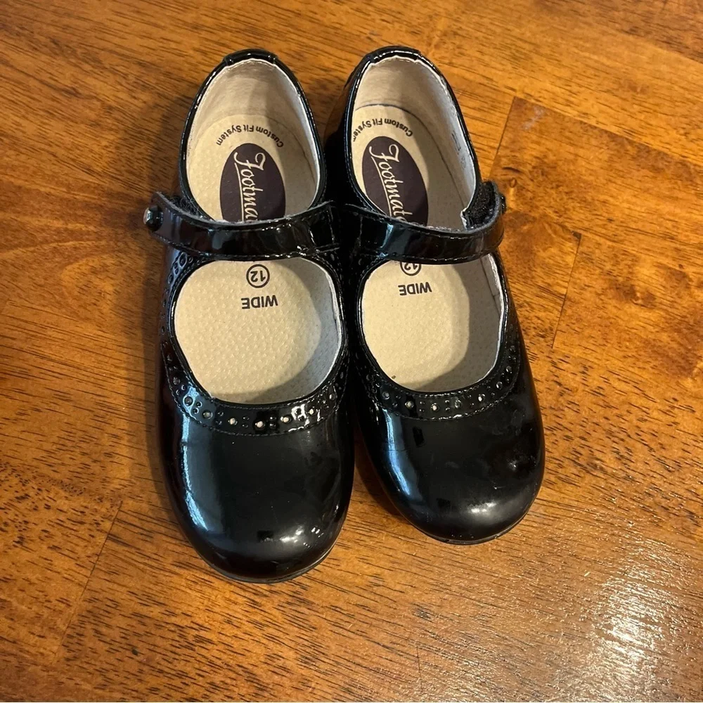 FootMates Emma Mary Jane Shiny Black Dress Shoes size 12 wide insole