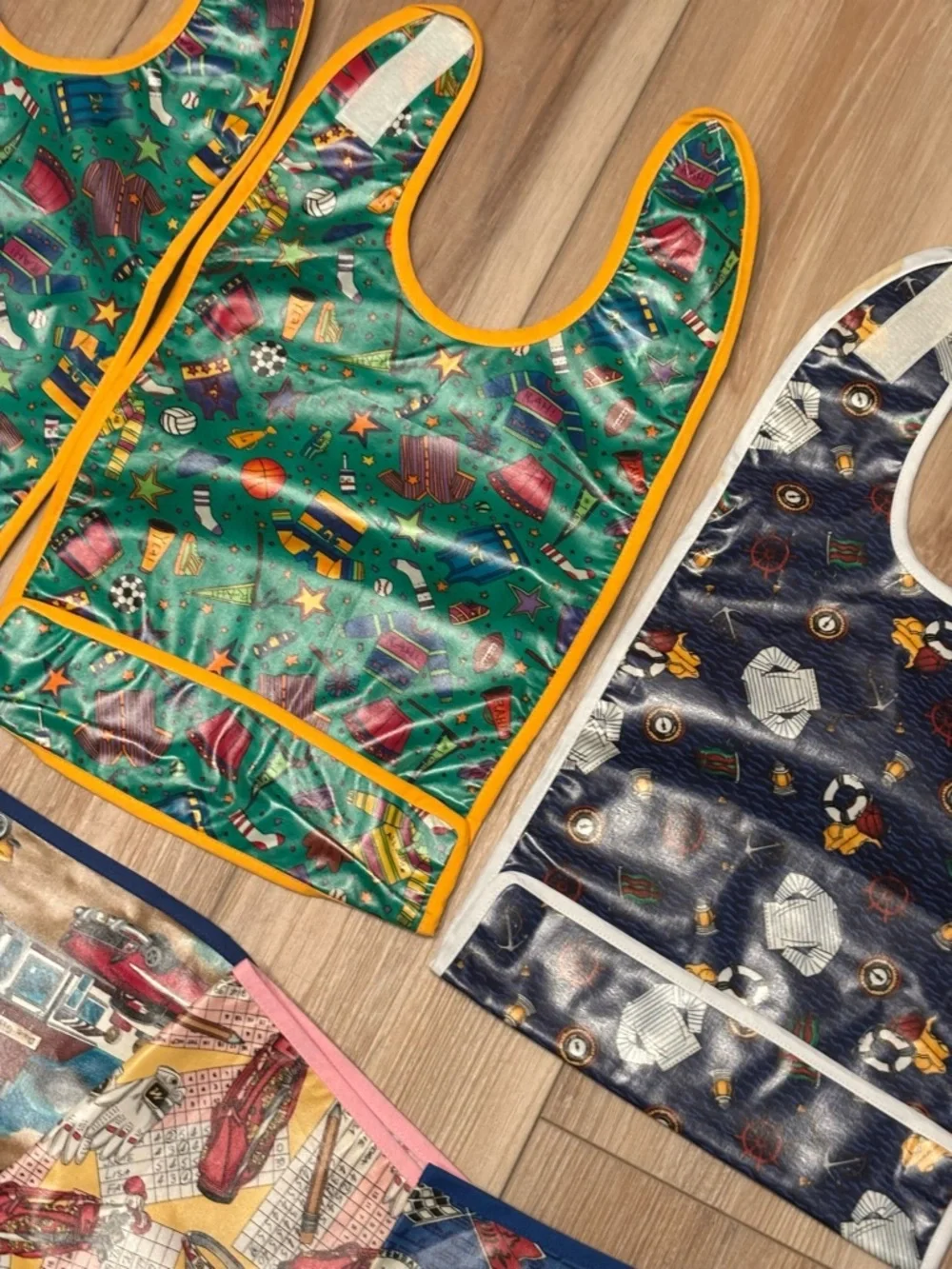 droodle bibs set colorful