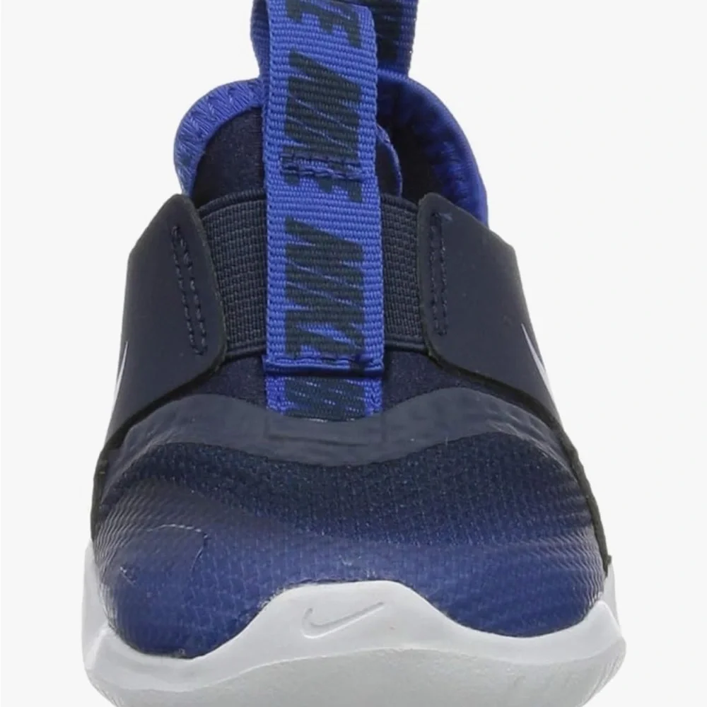 Nike Flex Runner Kids Blue Athletic Shoes sz 4c nwb
