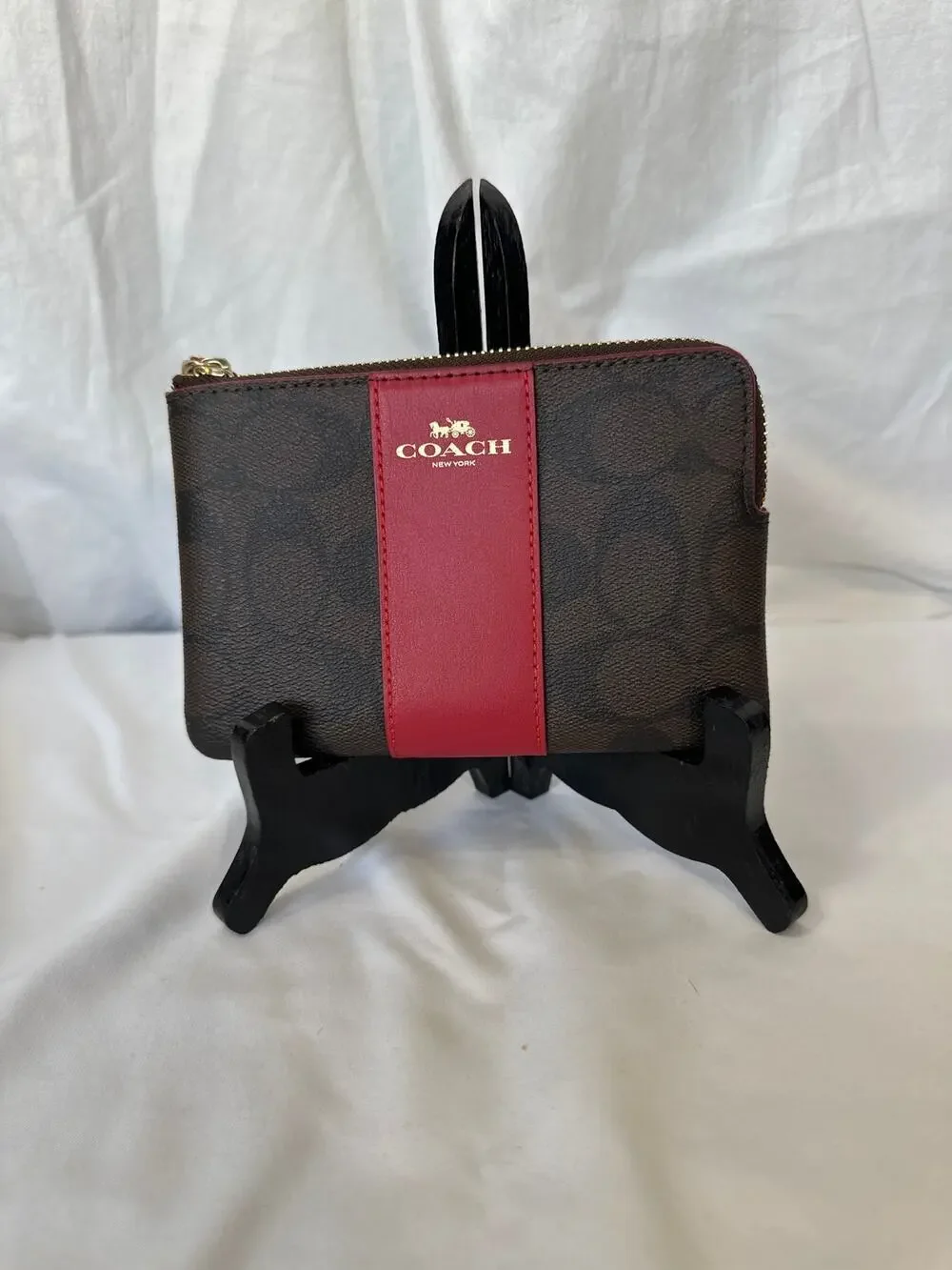 Coach Corner Zip Wristlet in Brown Red Signature Canvas NWT
