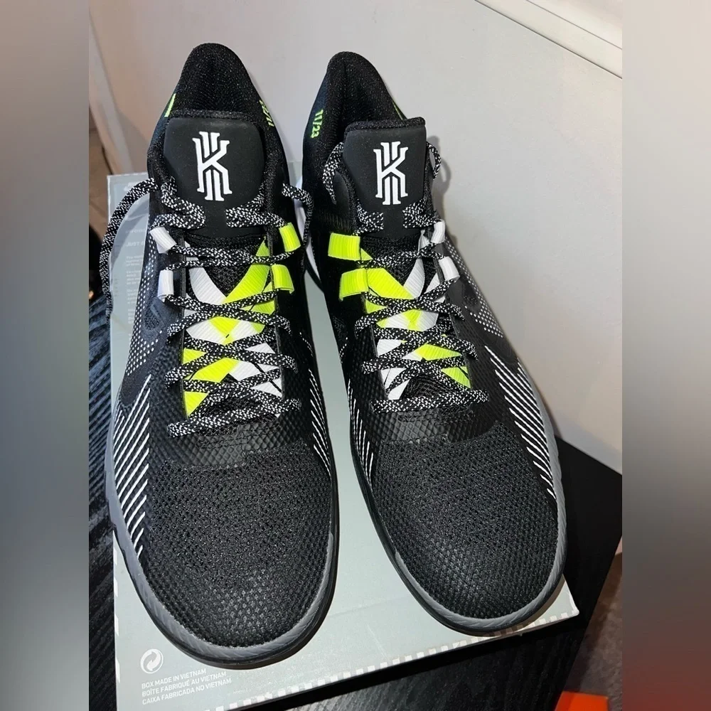 Nike Kyrie Flytrap V EP Black White Basketball DC8991-002 Men Size 14