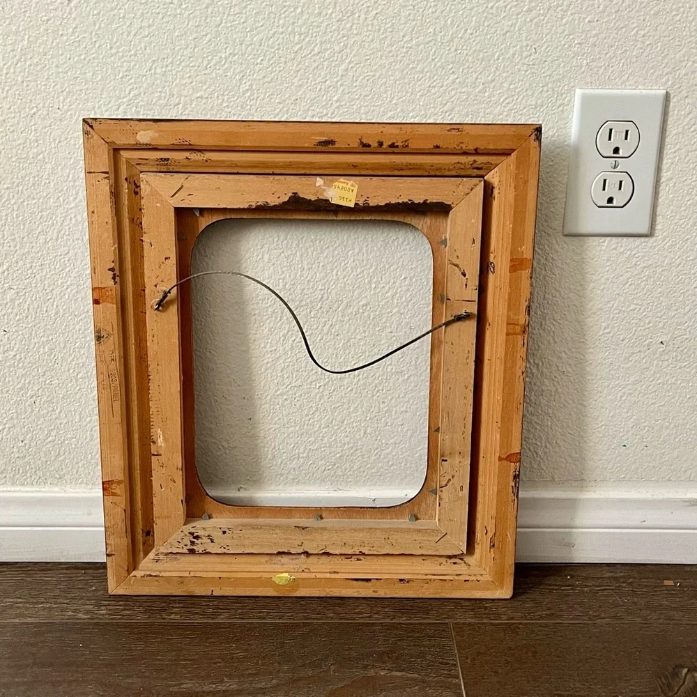 Vintage Ornament Wooden Frame Features Decorative Corner Frame 13/16 Inches