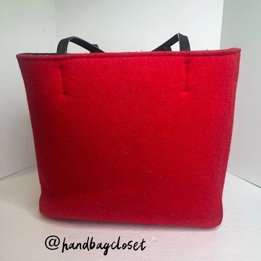 Kate Spade Baby It’s Its Cold Outside Red Wool Tote ⛄️❄️ Rare Bag