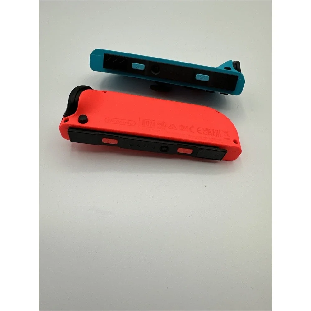 Nintendo Joy-Con (L/R) Contollers - Neon Red/Neon Blue (Open Box)