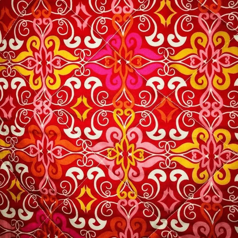 Hand  made quilt blanket 41”x53” feligreses & flowers pattern Orange