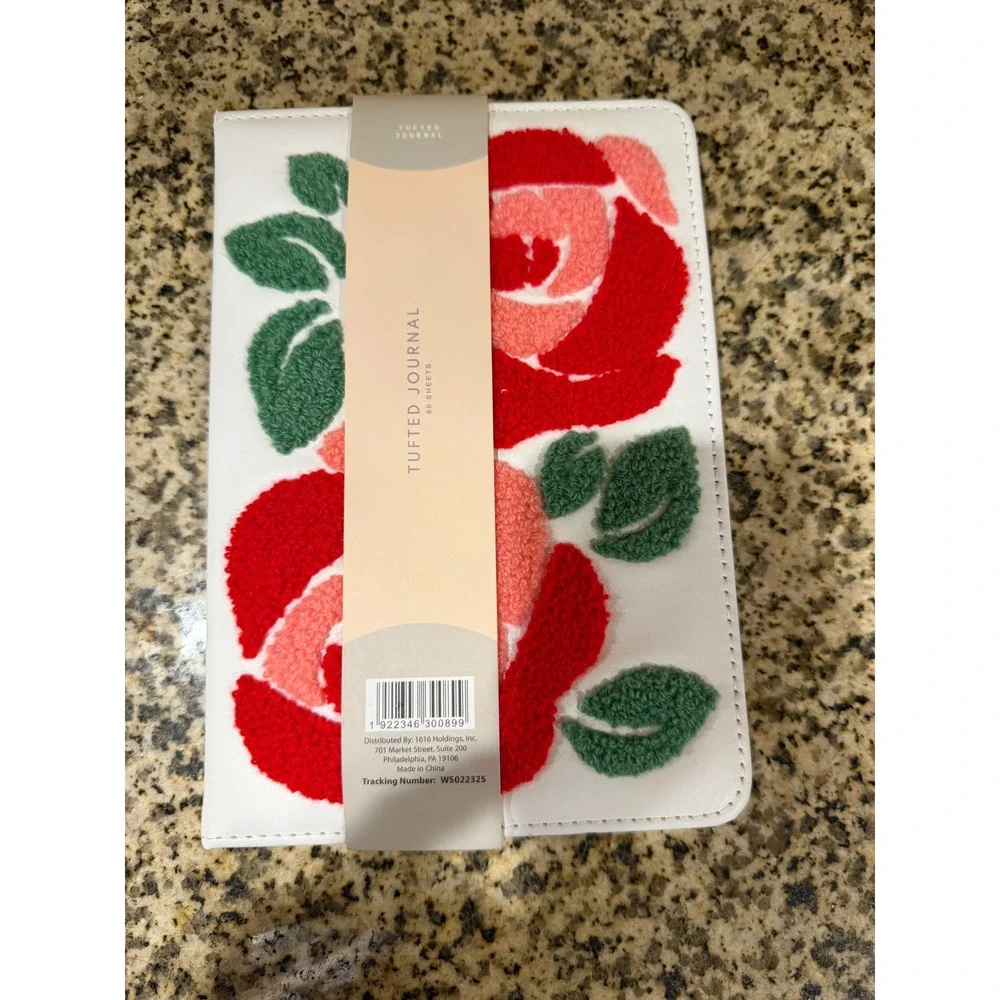 1616‎ Holdings Tufted Rose Journal White Faux Leather 80 Lined Sheets Floral New