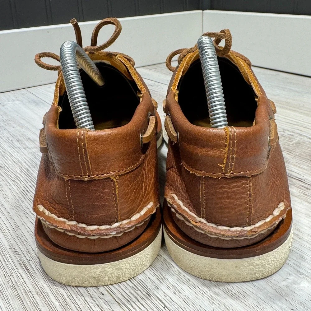 Sperry Gold Authentic Original 2-Eye Tan Tumbled Boat Shoe STS25504 Men's Sz 9.5