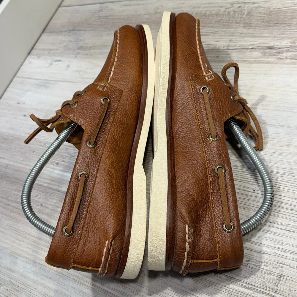 Sperry Gold Authentic Original 2-Eye Tan Tumbled Boat Shoe STS25504 Men's Sz 9.5