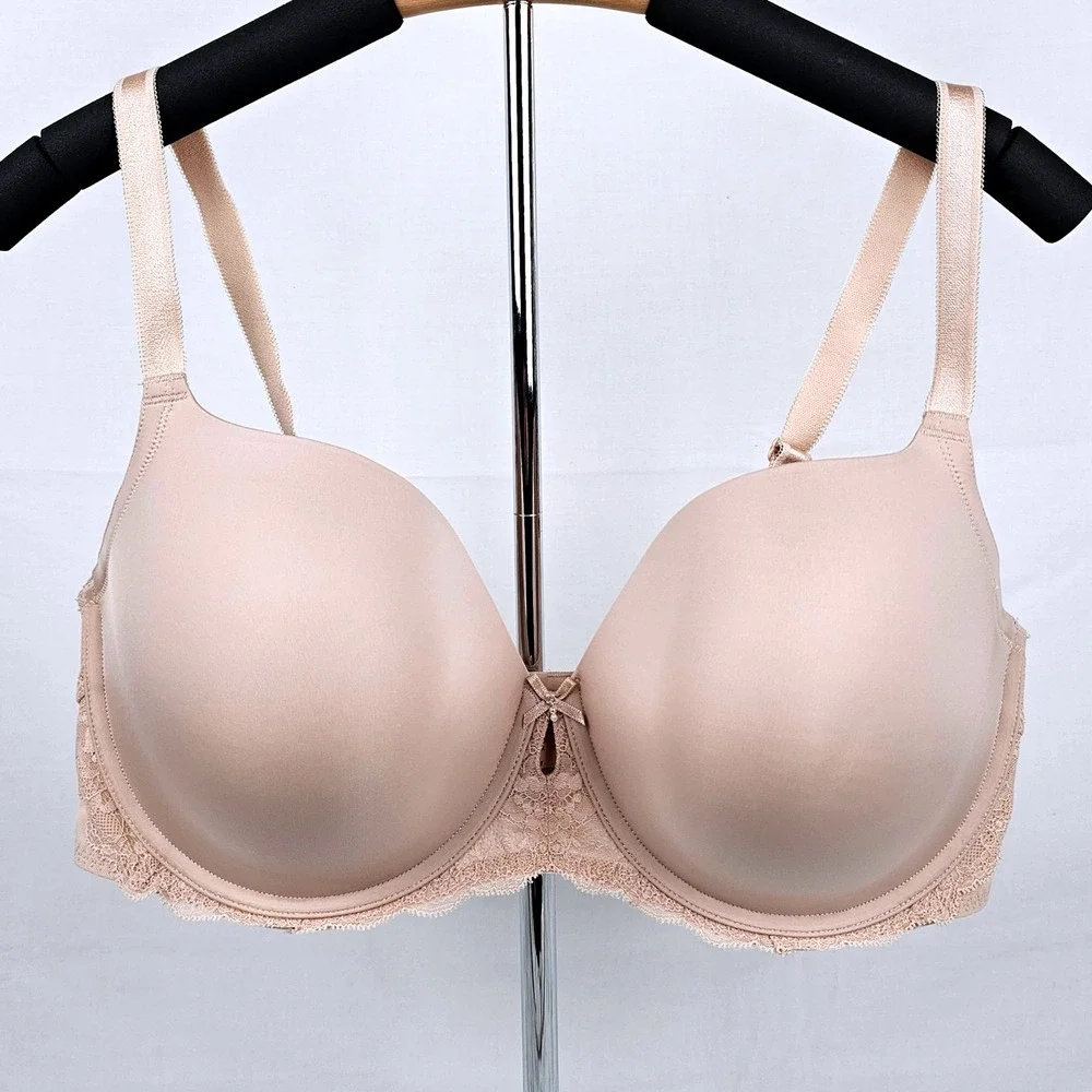 Torrid 40DD Beige Smooth T Shirt‎ Balconette Bra Lace Trim Full Coverage