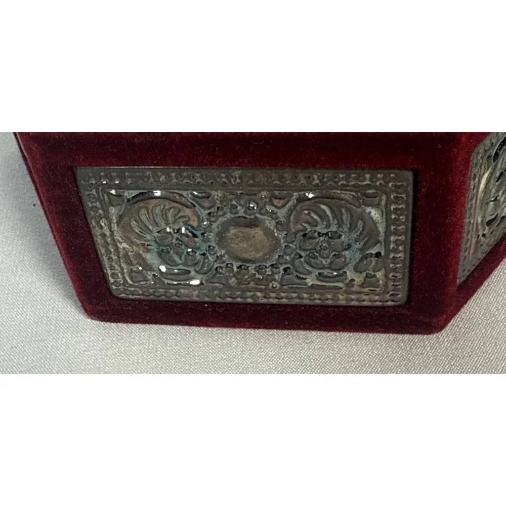 The Unbranded Brand vintage red