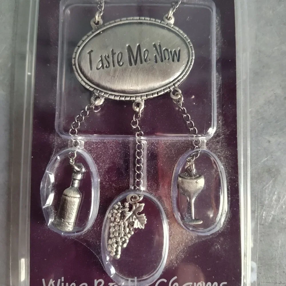 N/A elegant pewter