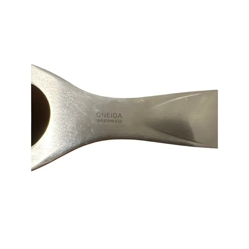 Oneida steel spatula wear