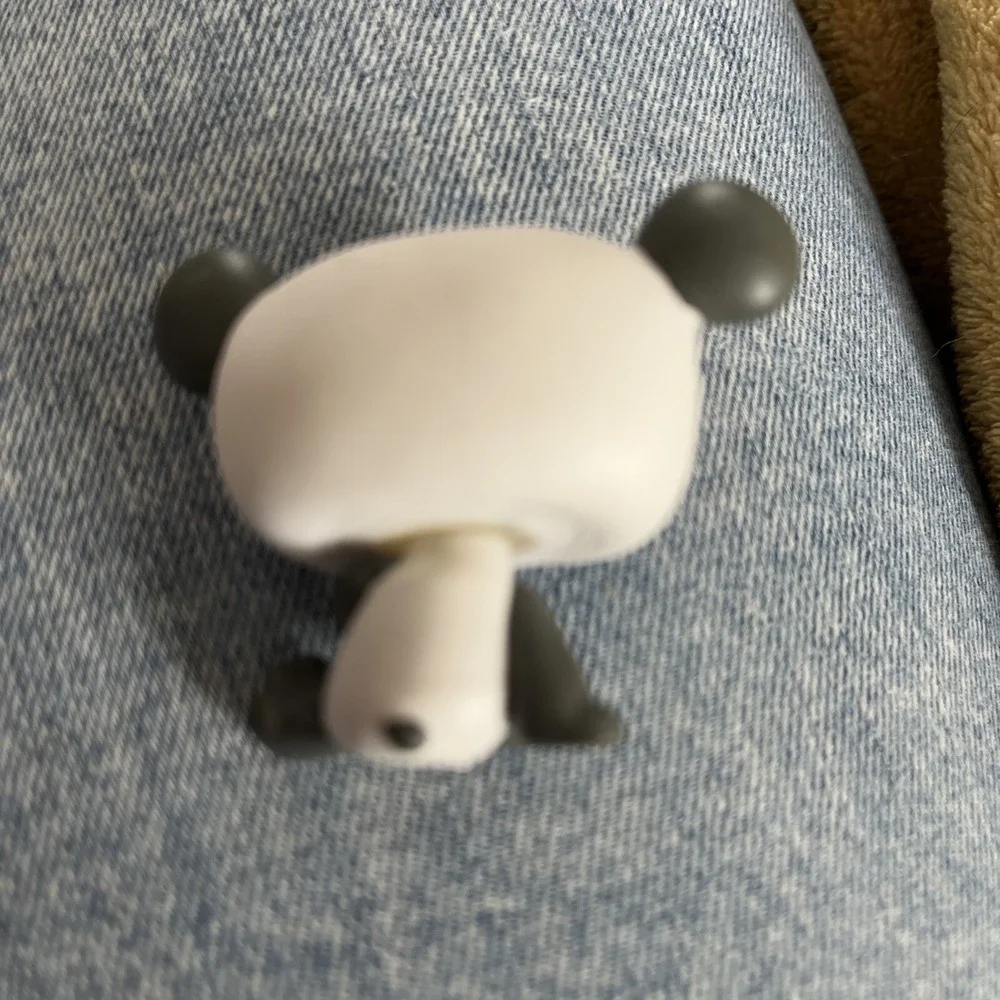 Littlest Pet Shop LPS Authentic Grey White Panda Bear Purple Eyes #89