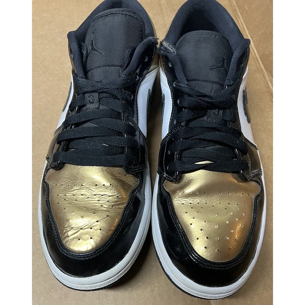 Jordan low gold
