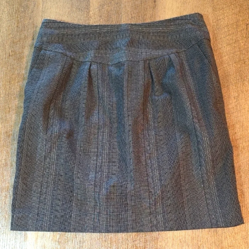 Michael Kors Charcoal Pencil Skirt. Size S