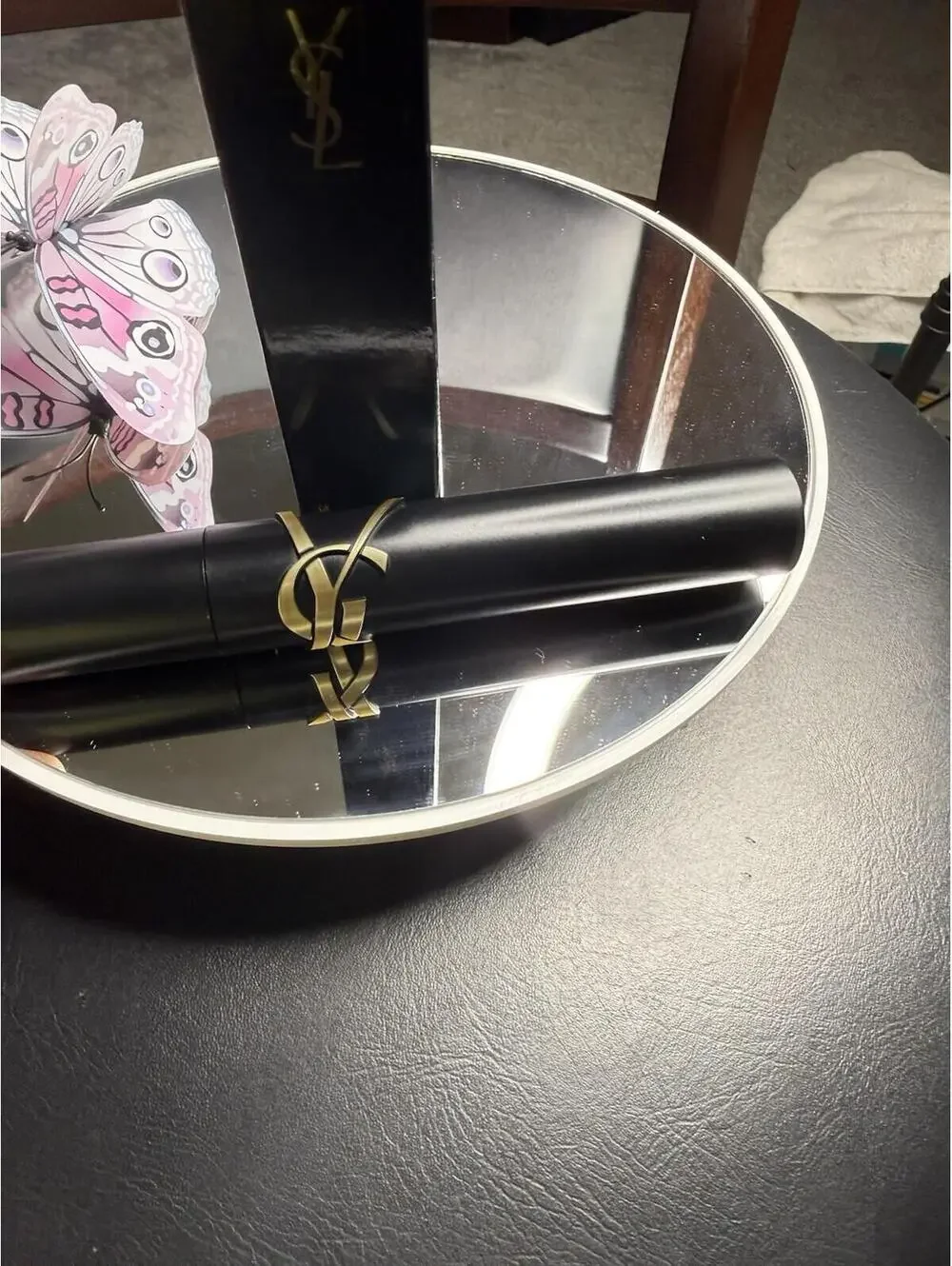 Yves Saint Laurent transfers 100%