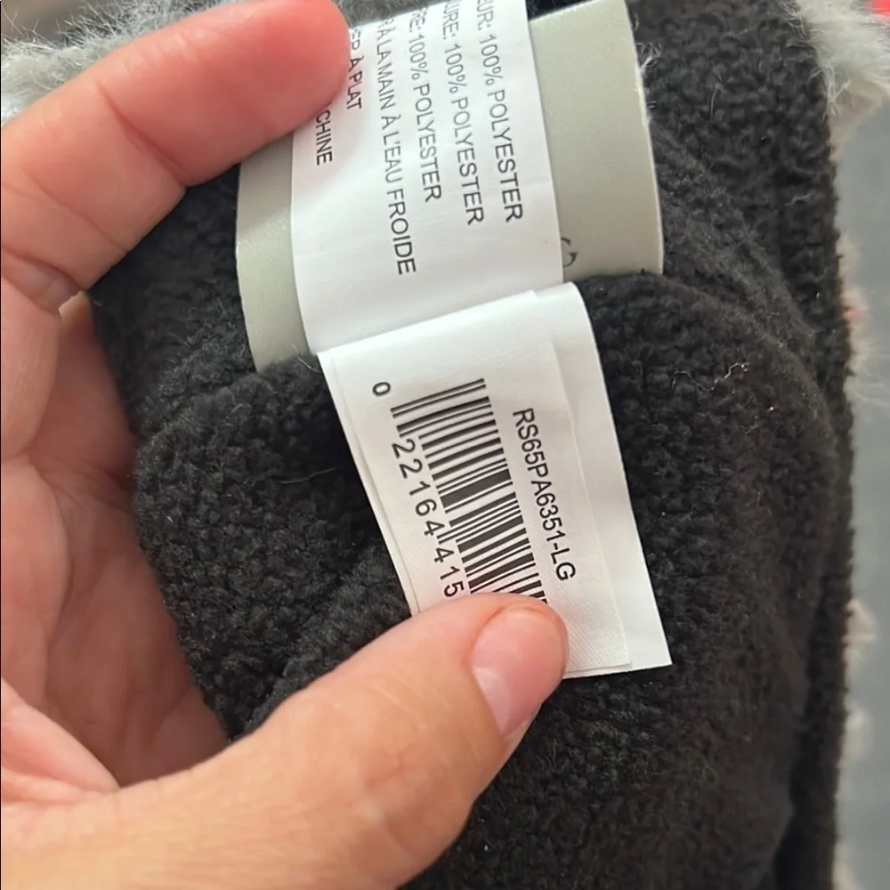 Spoiled cozy gray
