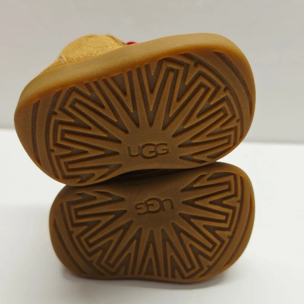 UGG bixbee koala
