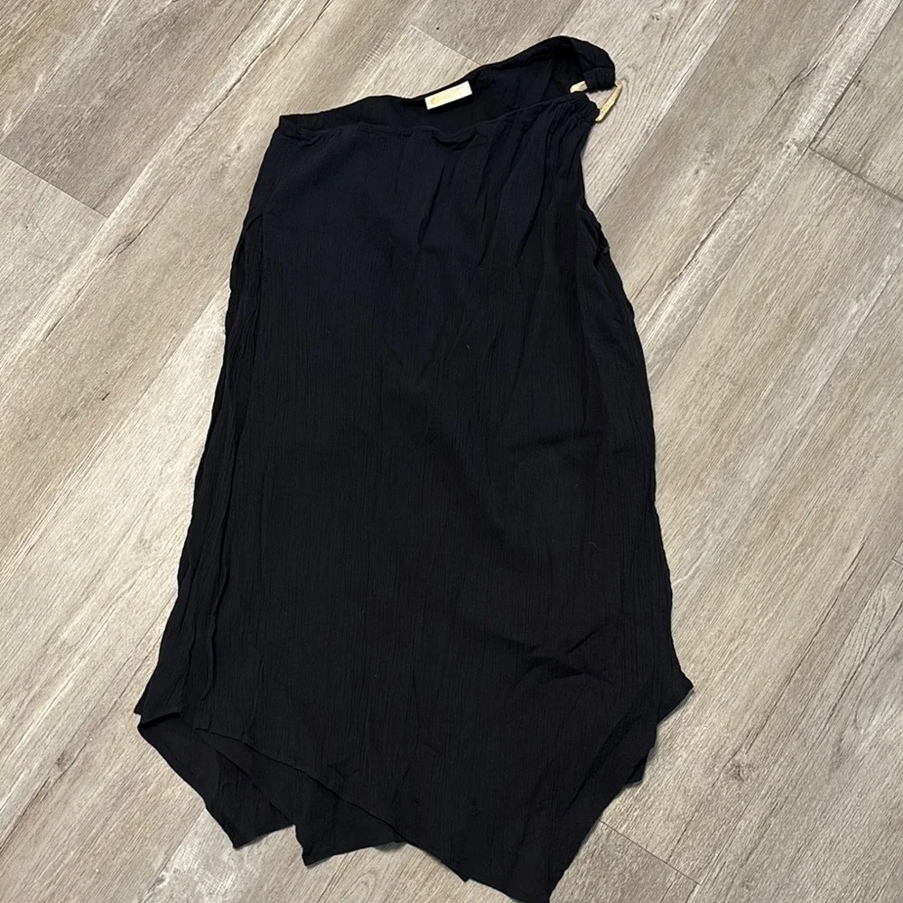 Michael Kors appeal asymmetrical
