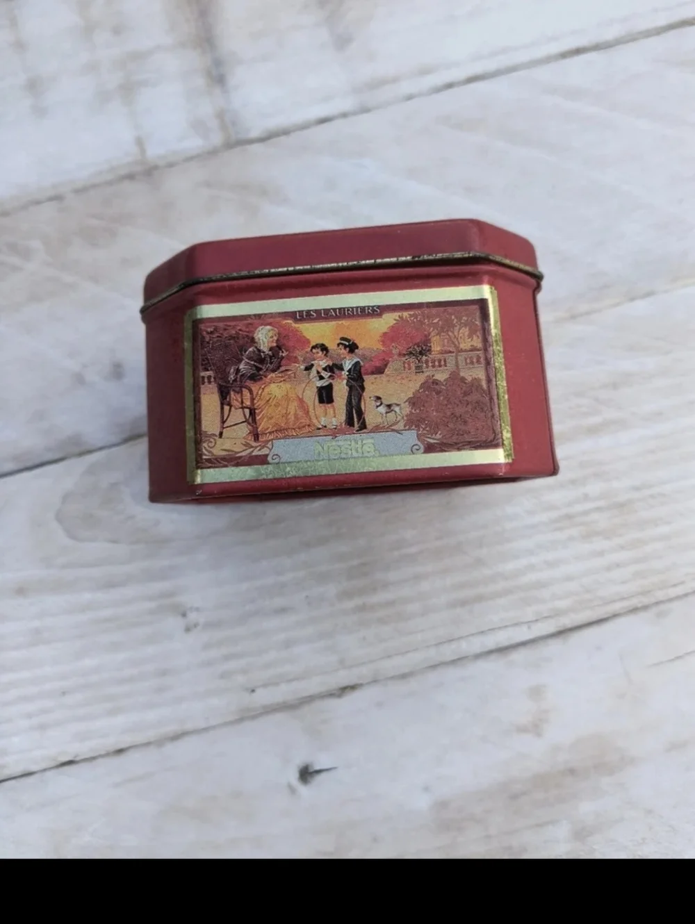 Nestle Vintage Octagonal Tin Red and Gold Collectible