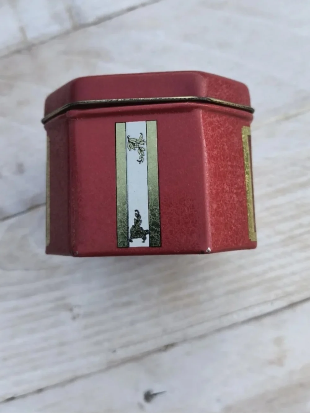 Nestle Vintage Octagonal Tin Red and Gold Collectible