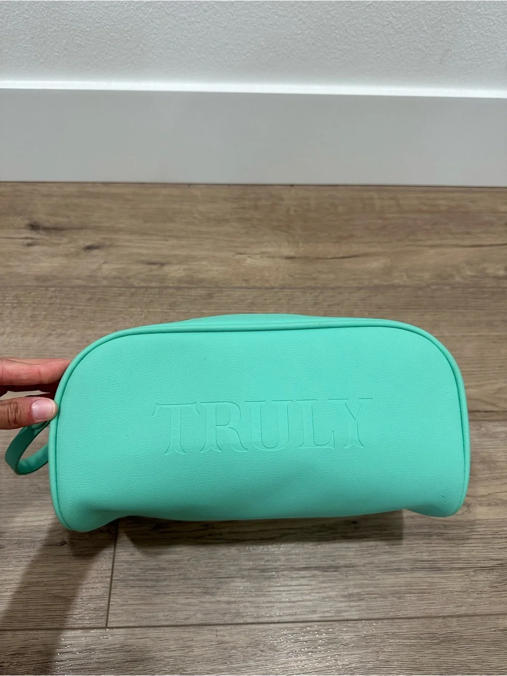 TRULY Signature vanity case mint Seafoam Double-Zip Cosmetic Case magnetic large