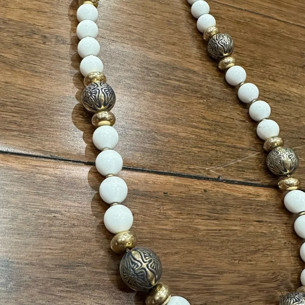 no brand this necklace