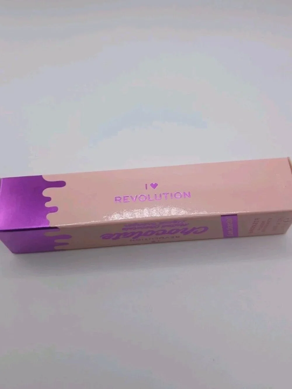 Makeup Revolution wear makes suitable