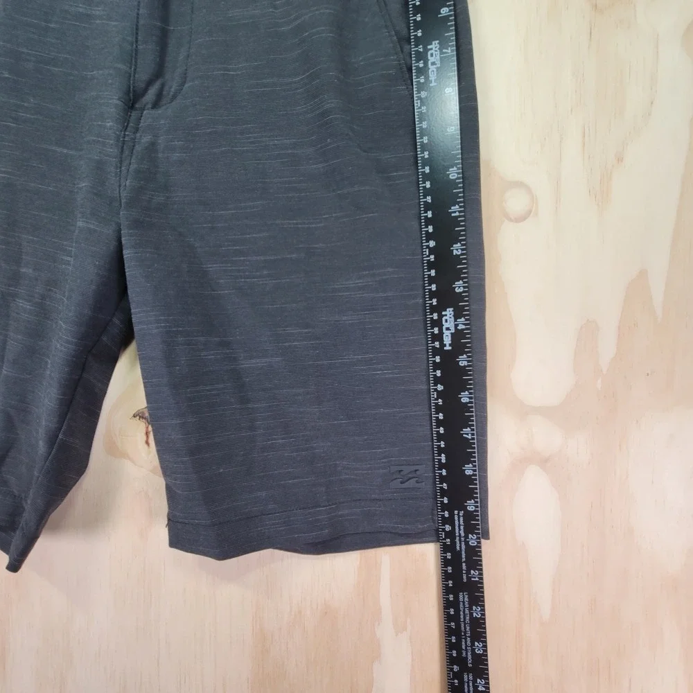 Billabong Crossfire Submersibles Hybrid Shorts Mens 29 Charcoal Gray Quick Dry