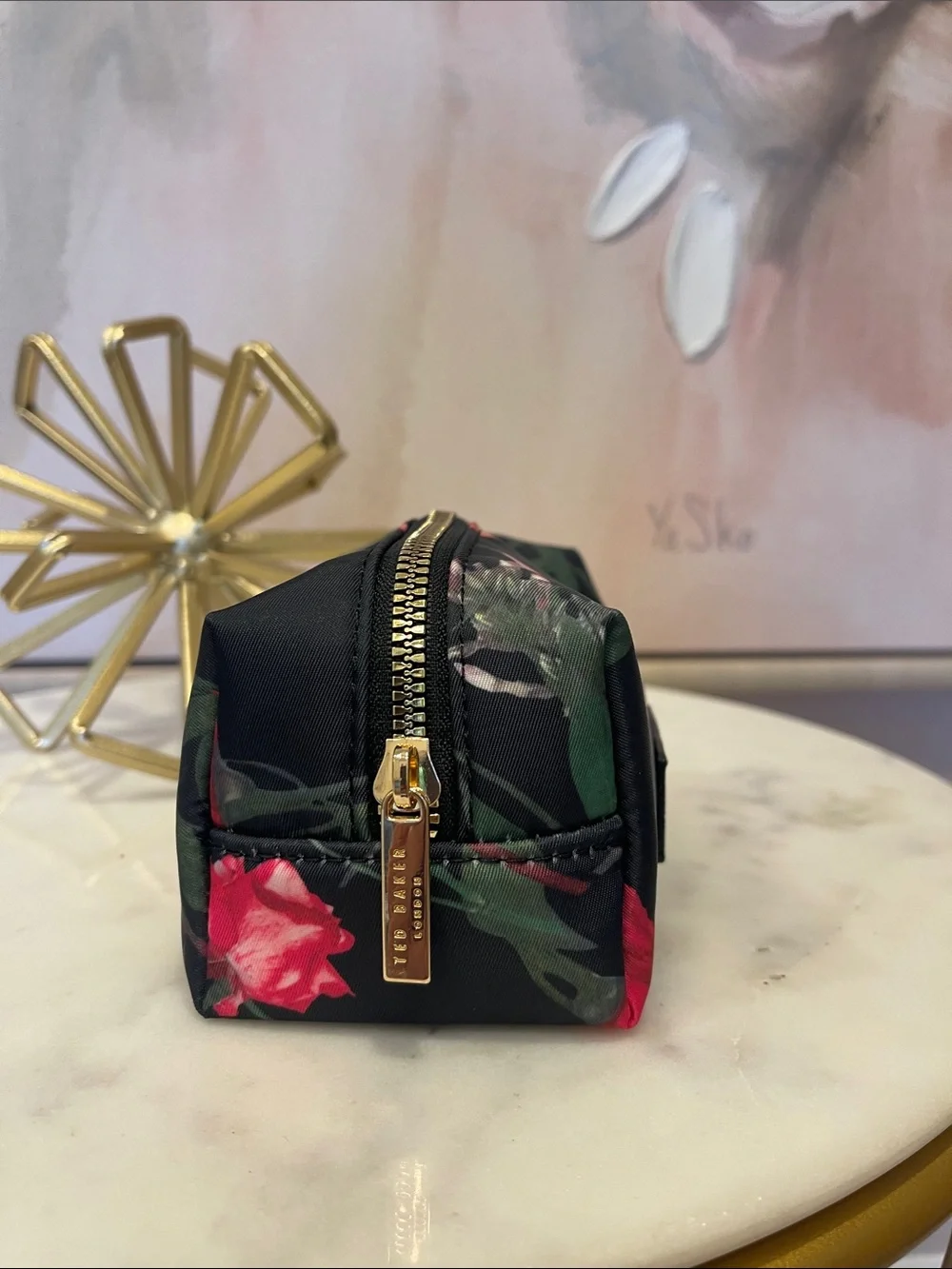 Ted Baker compact ted