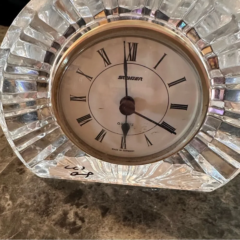 N/A crystal table