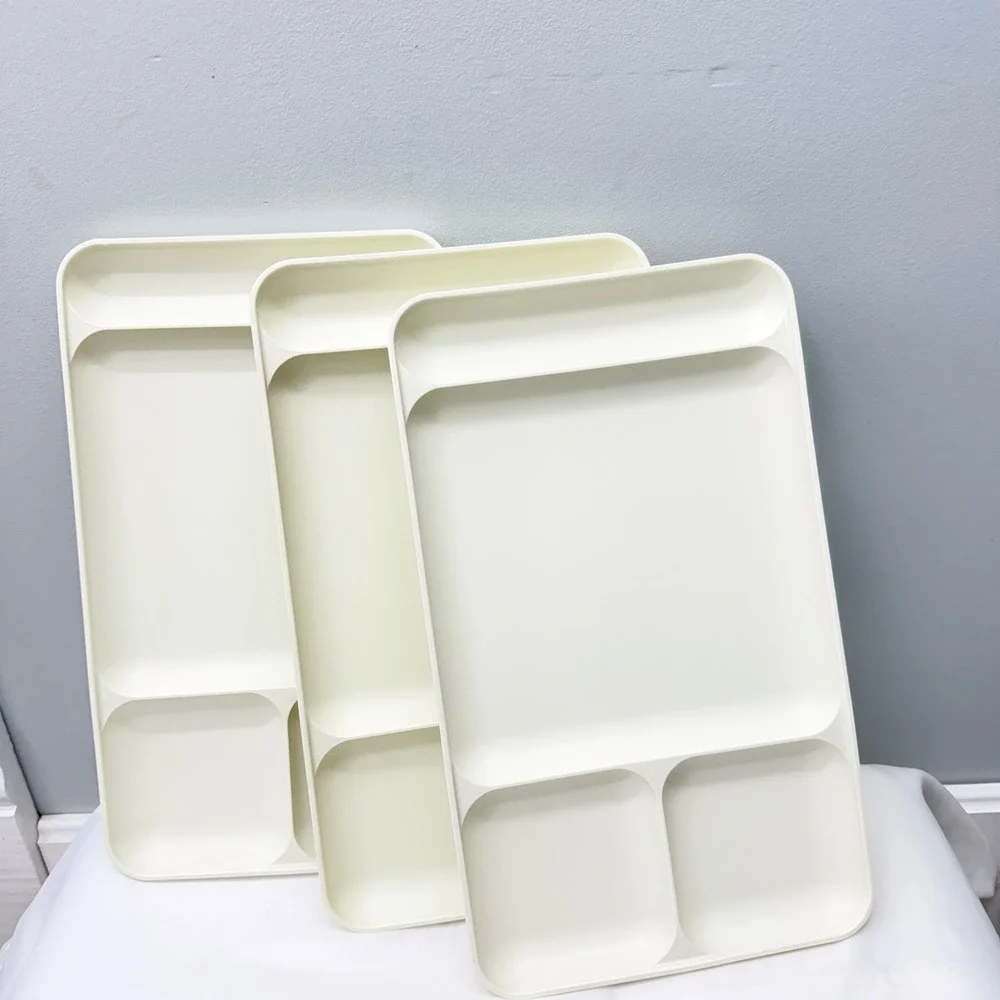 Tupperware 3 Piece Divided Plates Off White Cream‎ Rectangular Picnic Trays USA