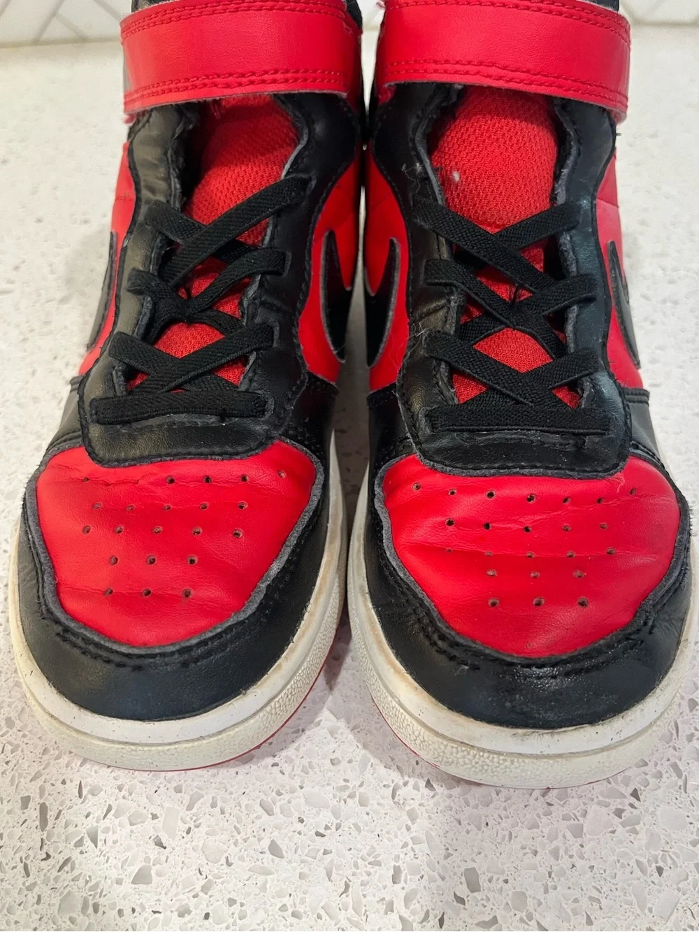 Nike Court Borough Mid 2 Sneaker Youth Size 1Y