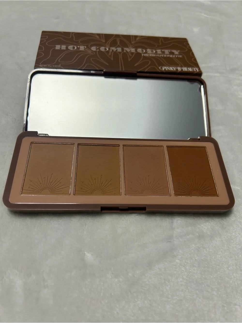 N/A pinky cosmetics
