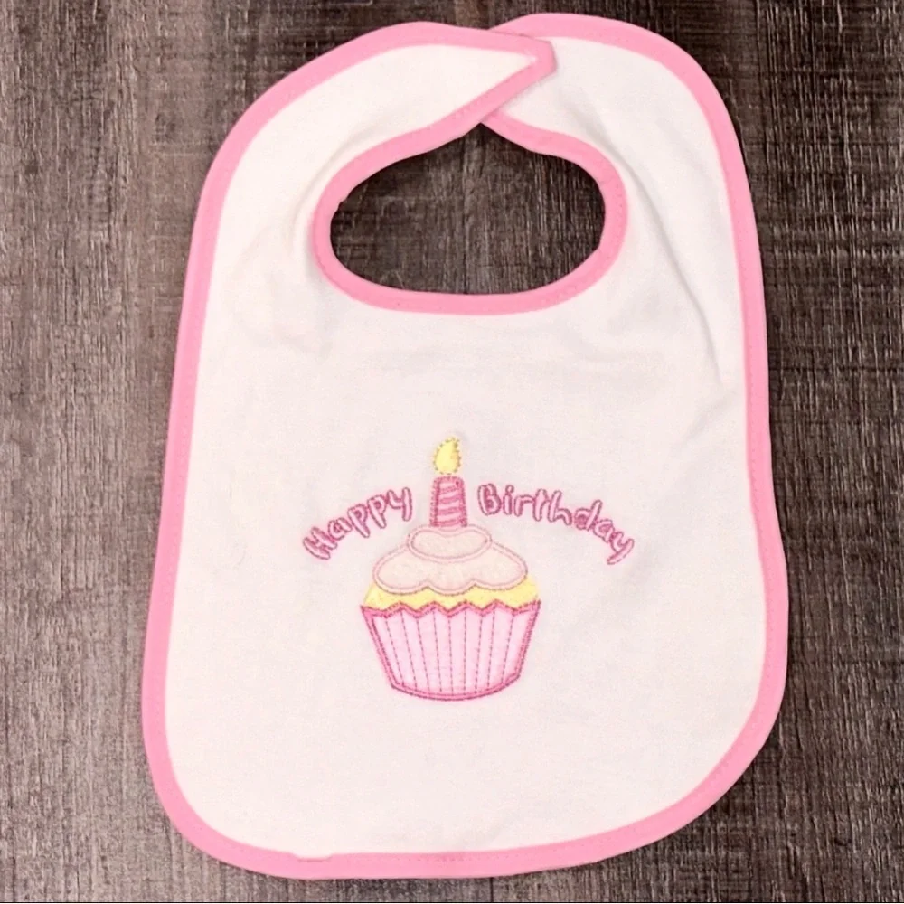 💞 New Pink and White “Happy Birthday” Cupcake Reversible Cloth Baby Bib