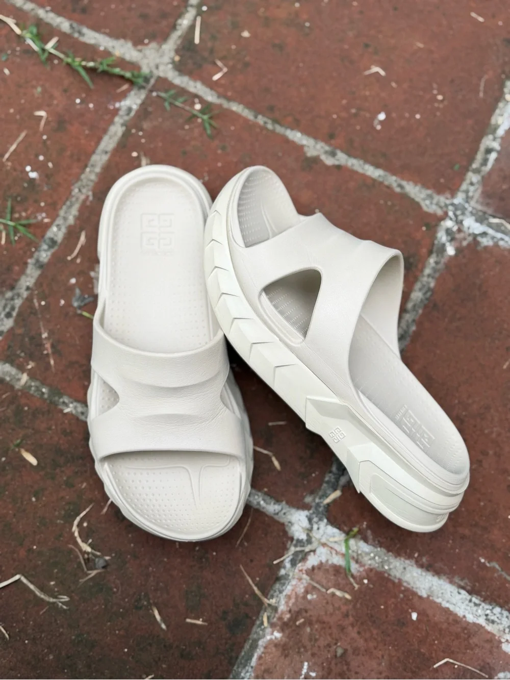 AUTH GIVENCHY Marshmallow Slide sandals Size EU 41 / US 8