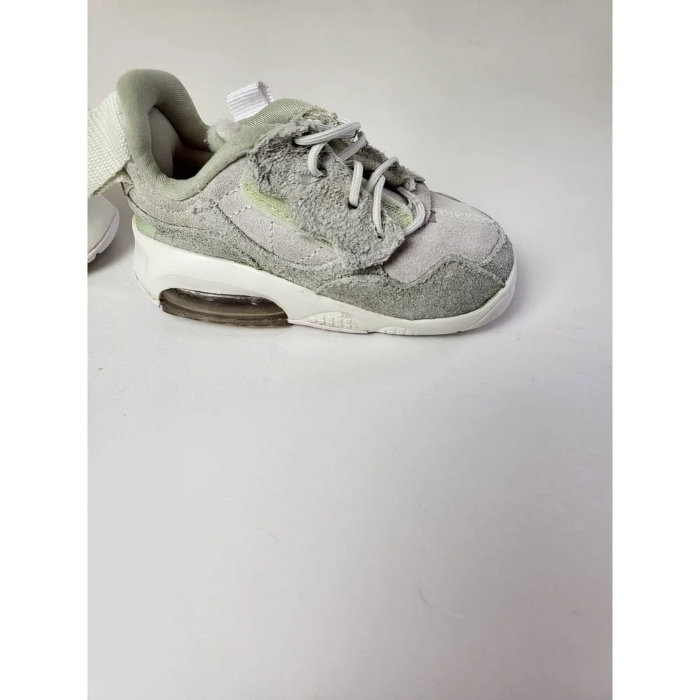 Nike elevate your