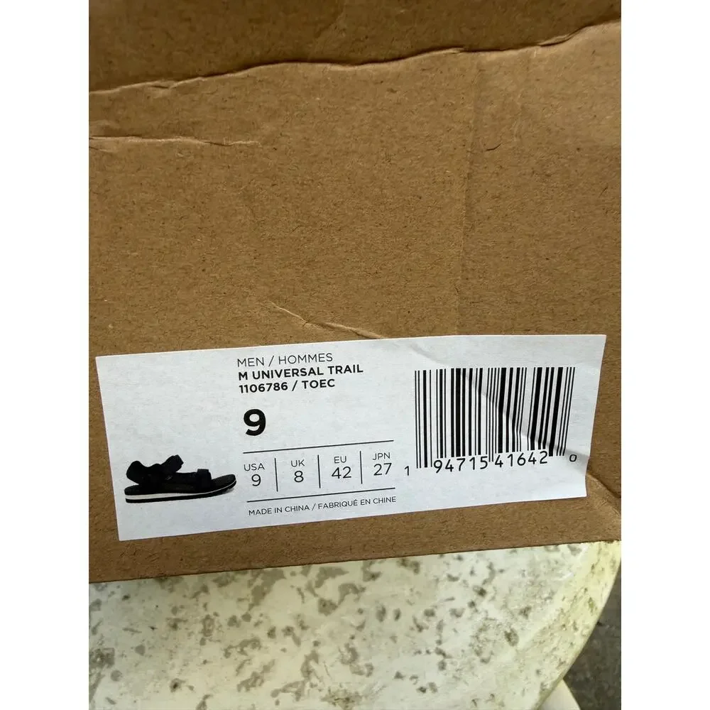 NWT Teva Universal Trail Navy Blue Sport Sandals Size 9