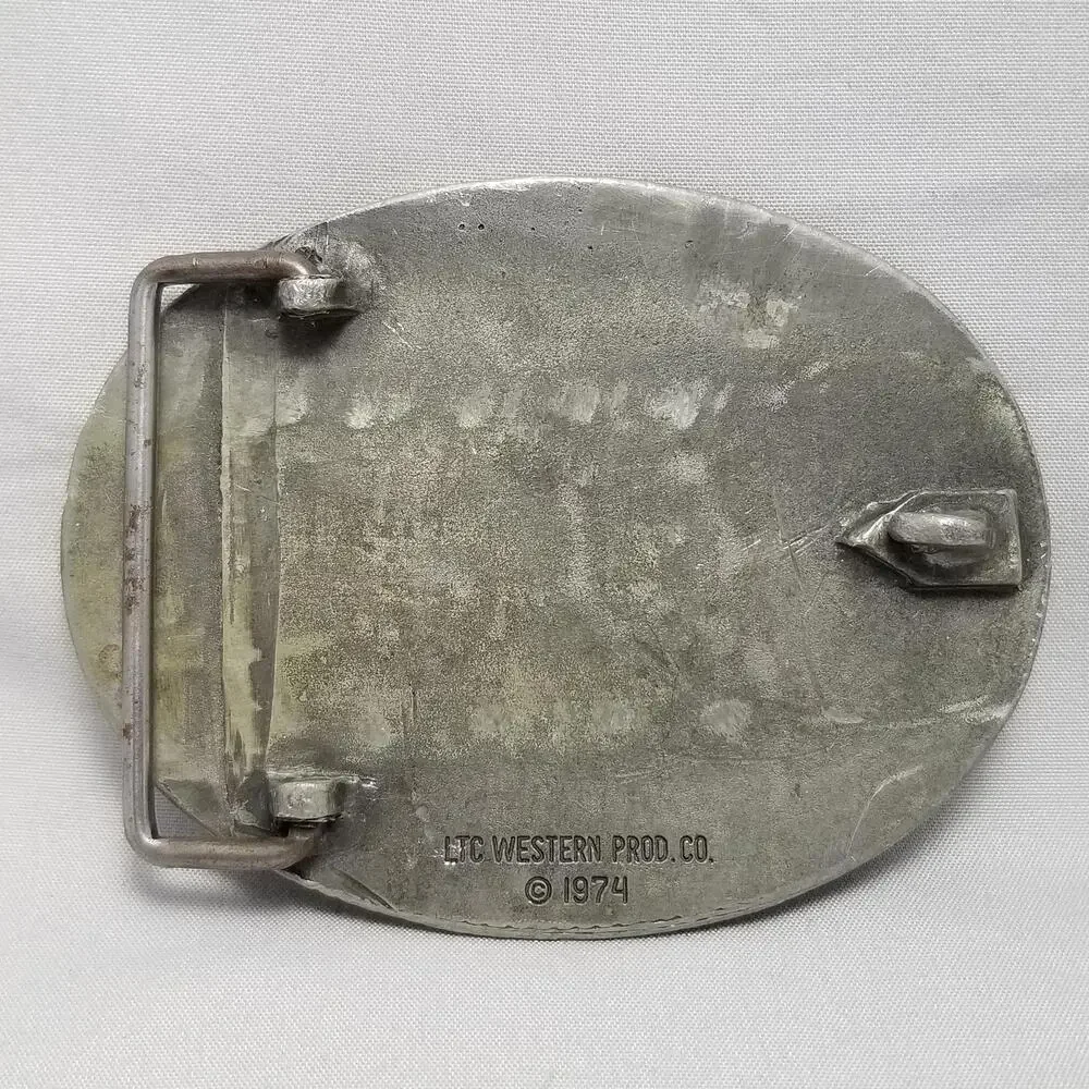 N/A vintage belt