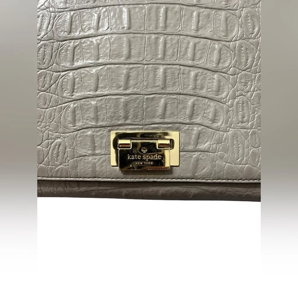 KATE SPADE Harwood Place Fiona Crossbody Soft Taupe Gray Color Croc Leather