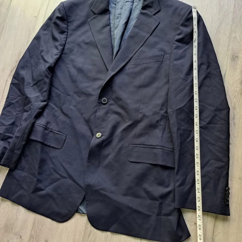 Ermenegildo Zegna buttons sleeves