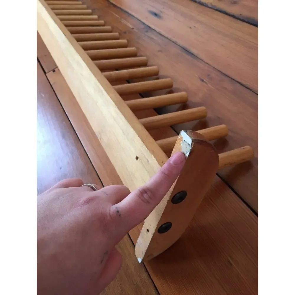 Vtg Wood Wall Mount 12 Golf Club Holder Shaker Pegs Vertical Storage 4 Ft long