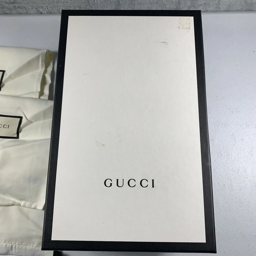Gucci authentic black