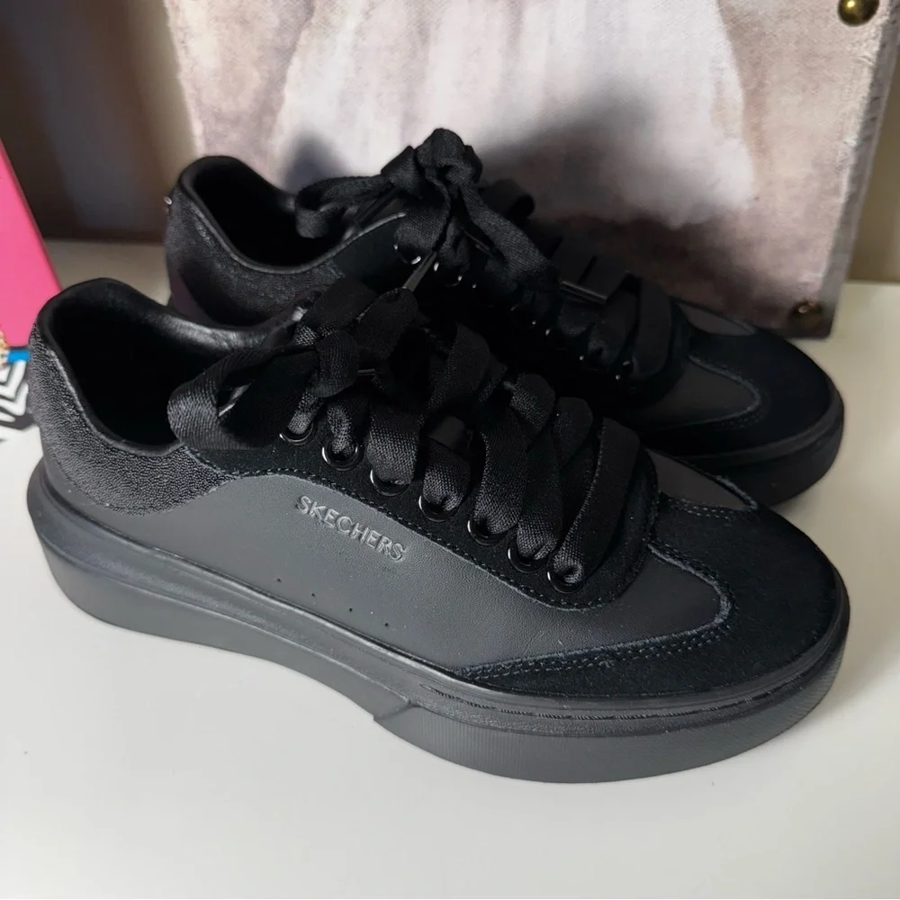 Martha Stewart x Skechers Cordova Classic Suede Sneakers