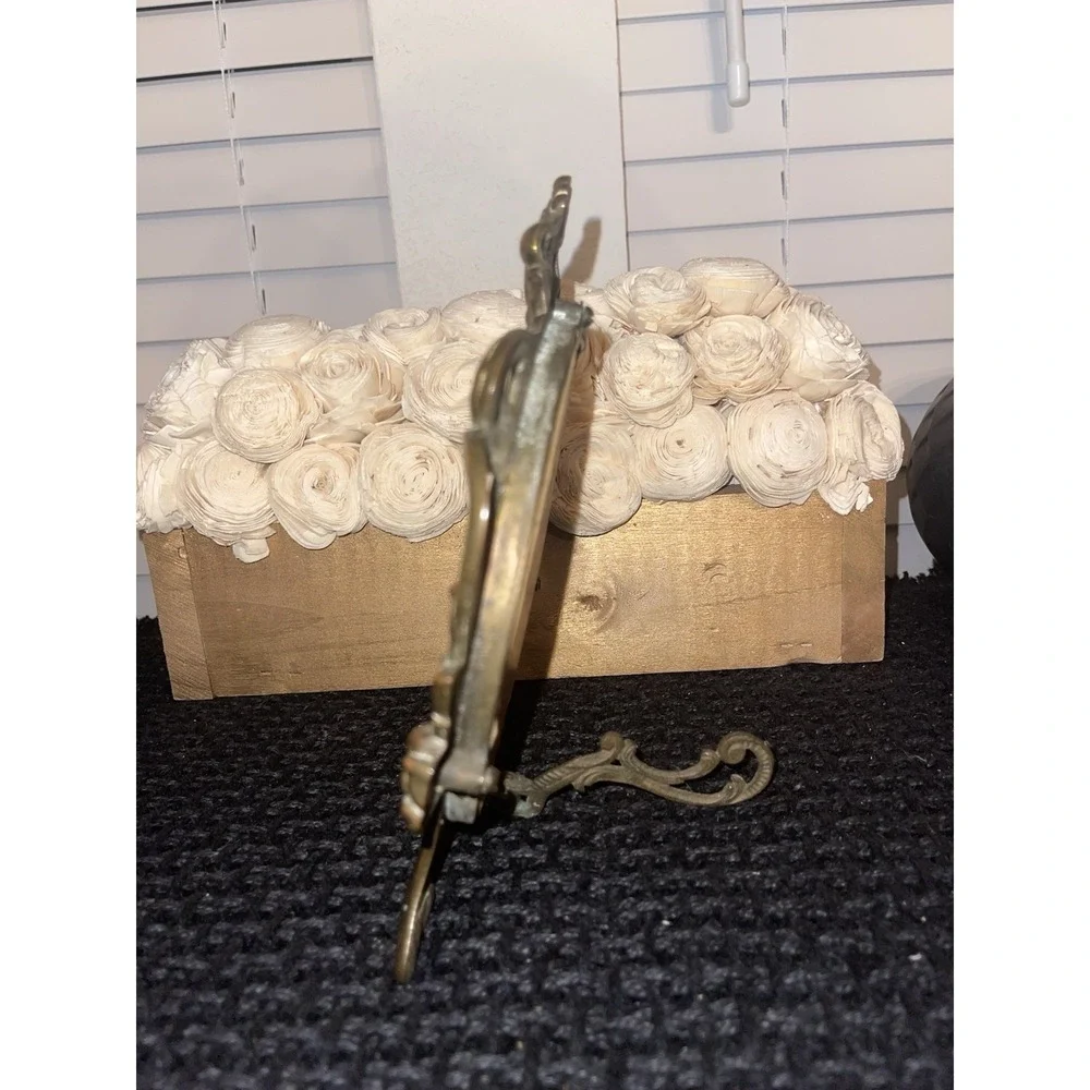 Mirror Palais good preowned