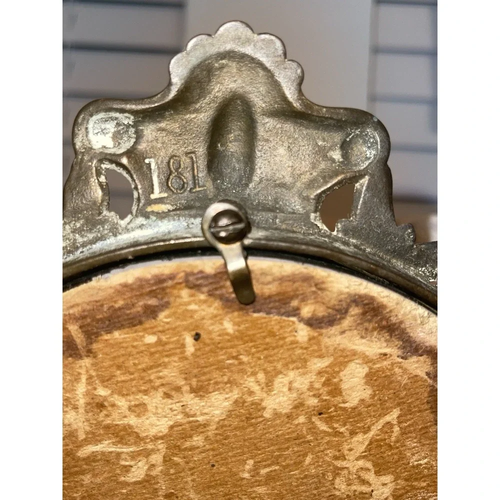 Mirror Palais good preowned